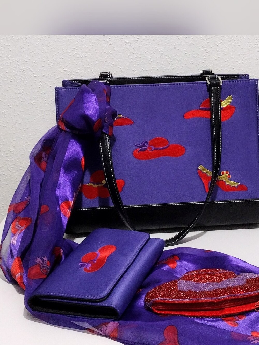 Purple Hat-Print Tote Bag with Matching Wallet, Coin Purse and Scarf
